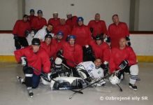 Vojaci si zmerali sily na IV. ronku turnaja MiG CUP v adovom hokeji
