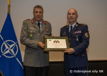 Ozbrojenm silm Slovenskej republiky sa dostalo vekej pocty